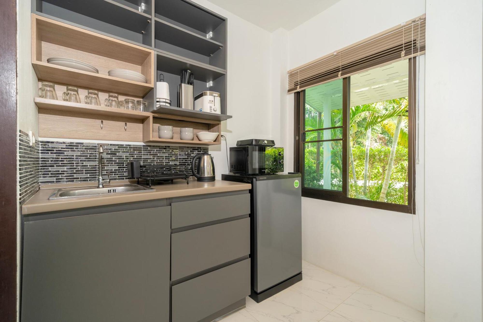 Oxavia Garden Oasis In Nai Harn - Your Private Tropical Garden With 3 Cabins And Jacuzzi Rawai Exterior foto